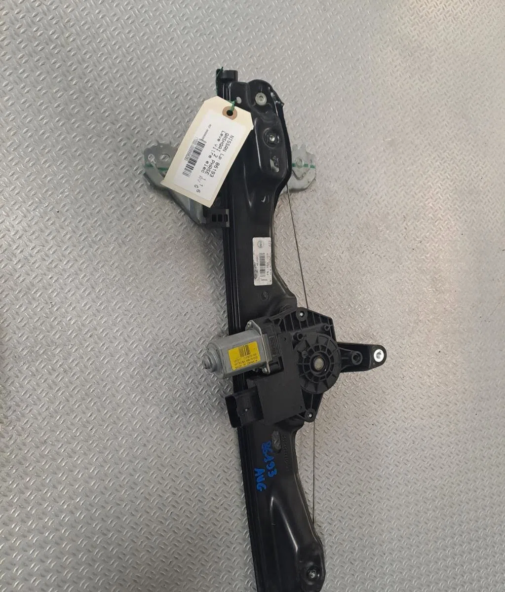 Mecanismemoteur leve-glace avg Nissan QASHQAI II SUV (J11, J11_) 1.6 dci (2013) occasion