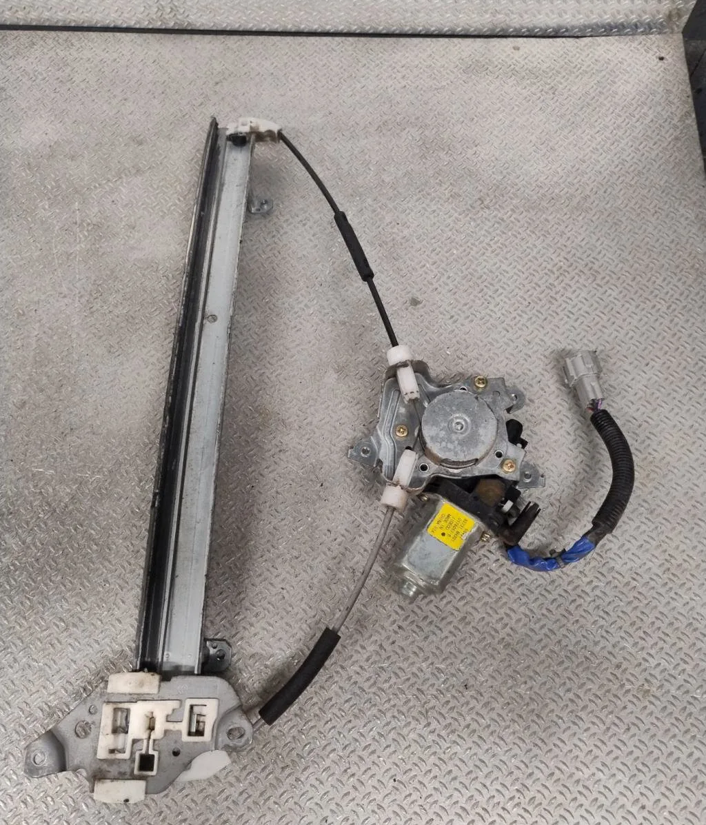 Mecanismemoteur leve-glace avg Nissan X-TRAIL I (T30) 2.2 dci (2003-2013) occasion