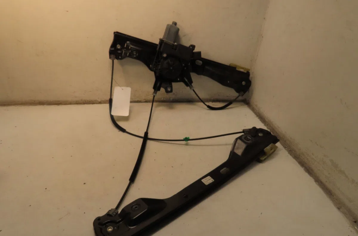 Mecanismemoteur leve-glace avg Opel ADAM (M13) 1.2 (2012-2019) occasion