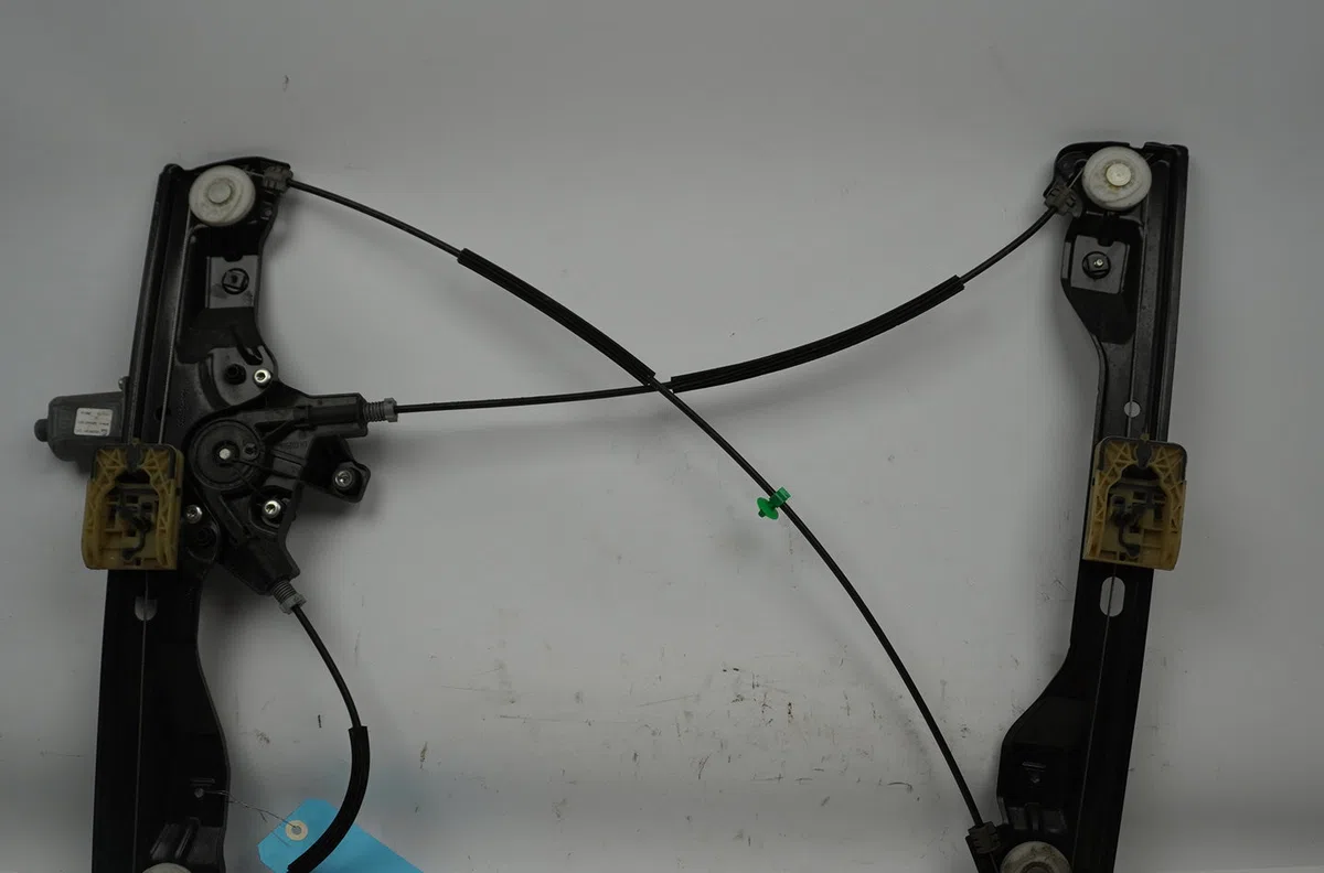 Mecanismemoteur leve-glace avg Opel ADAM (M13) 1.4 (2012-2019) occasion