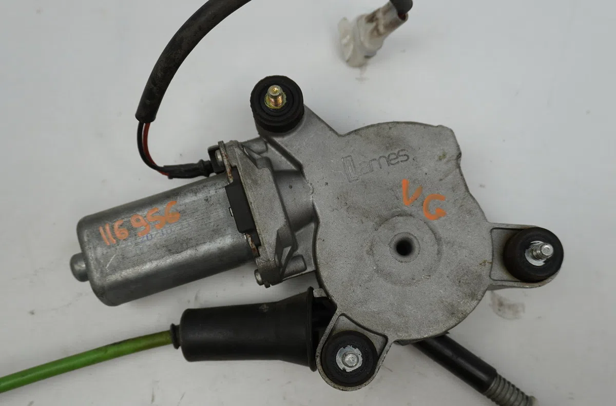 Mecanismemoteur leve-glace avg Opel AGILA (A) (H00) 1.2 16v twinport (f68) (2004-2007) occasion