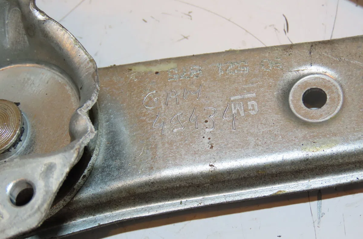 Mecanismemoteur leve-glace avg Opel ASTRA G 3-5 portes (T98) 1.8 16v (f08, f48) (1998-2000) occasion