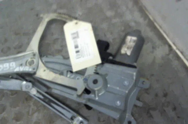Mecanismemoteur leve-glace avg Opel ASTRA H GTC (A04) 1.7 cdti (l08) (2005-2010) occasion