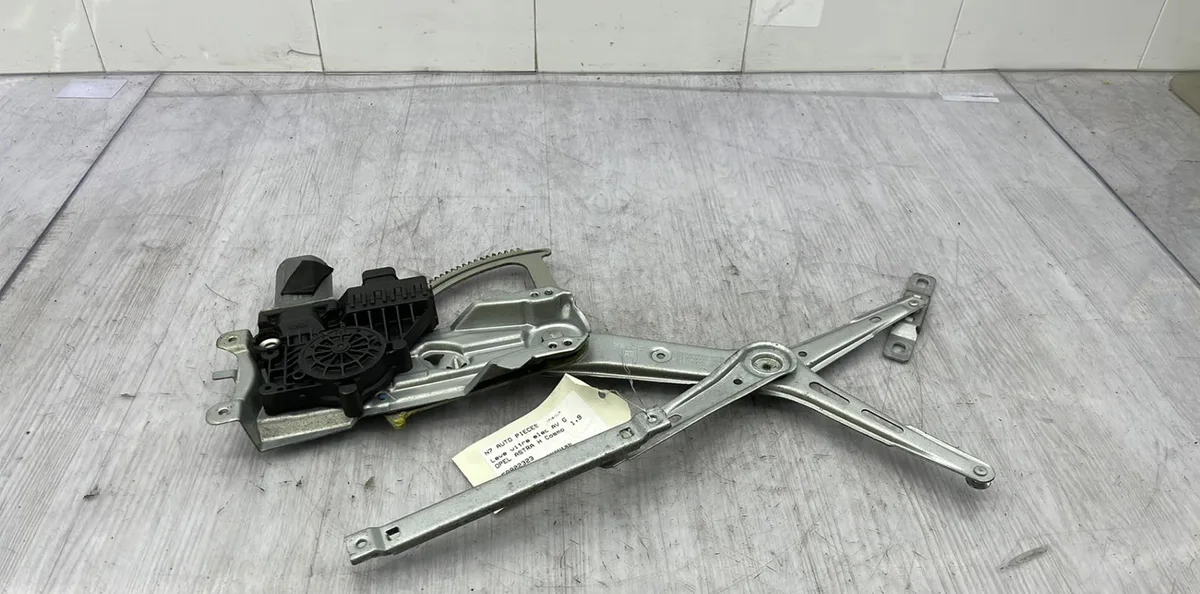 Mecanismemoteur leve-glace avg OPEL ASTRA H PHASE 1 BREAK occasion