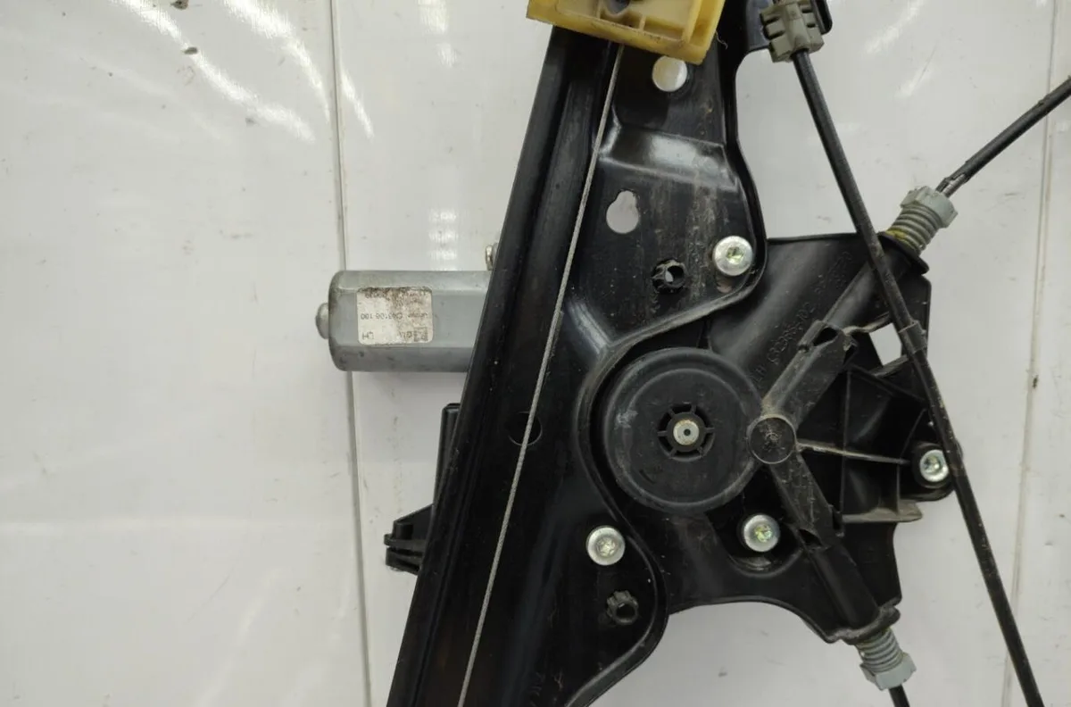 Mecanismemoteur leve-glace avg OPEL ASTRA K PHASE 1 occasion