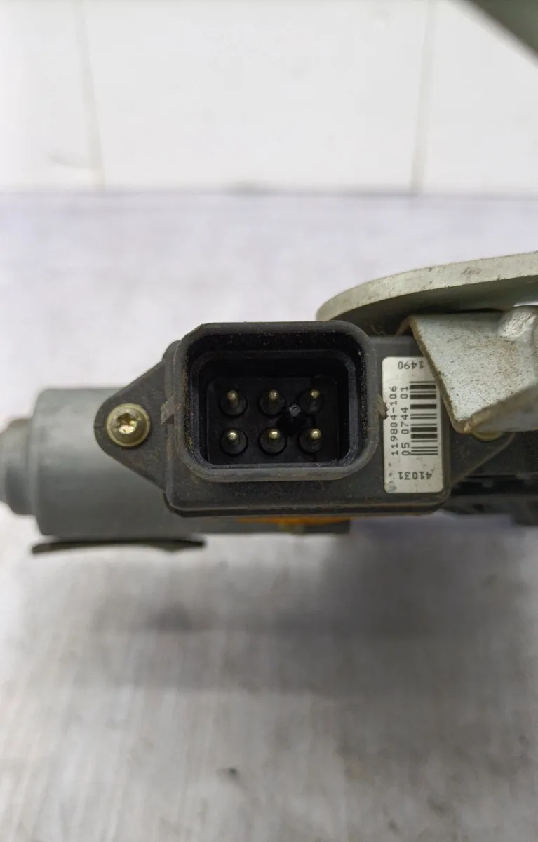 Mecanismemoteur leve-glace avg OPEL CORSA B PHASE 2 occasion