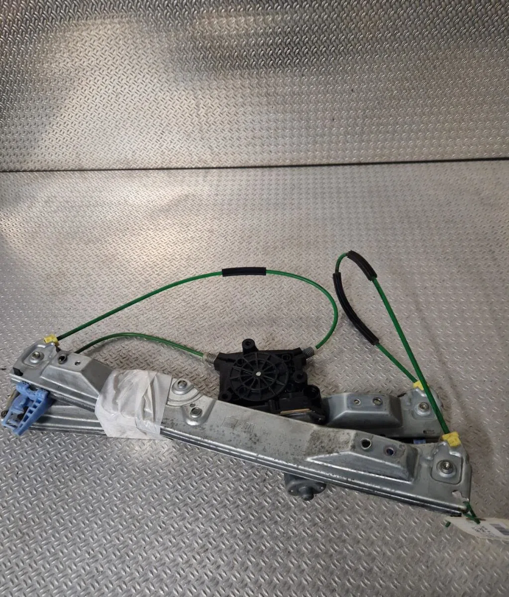 Mecanismemoteur leve-glace avg OPEL CORSA D  CORSA D PHASE 1 occasion