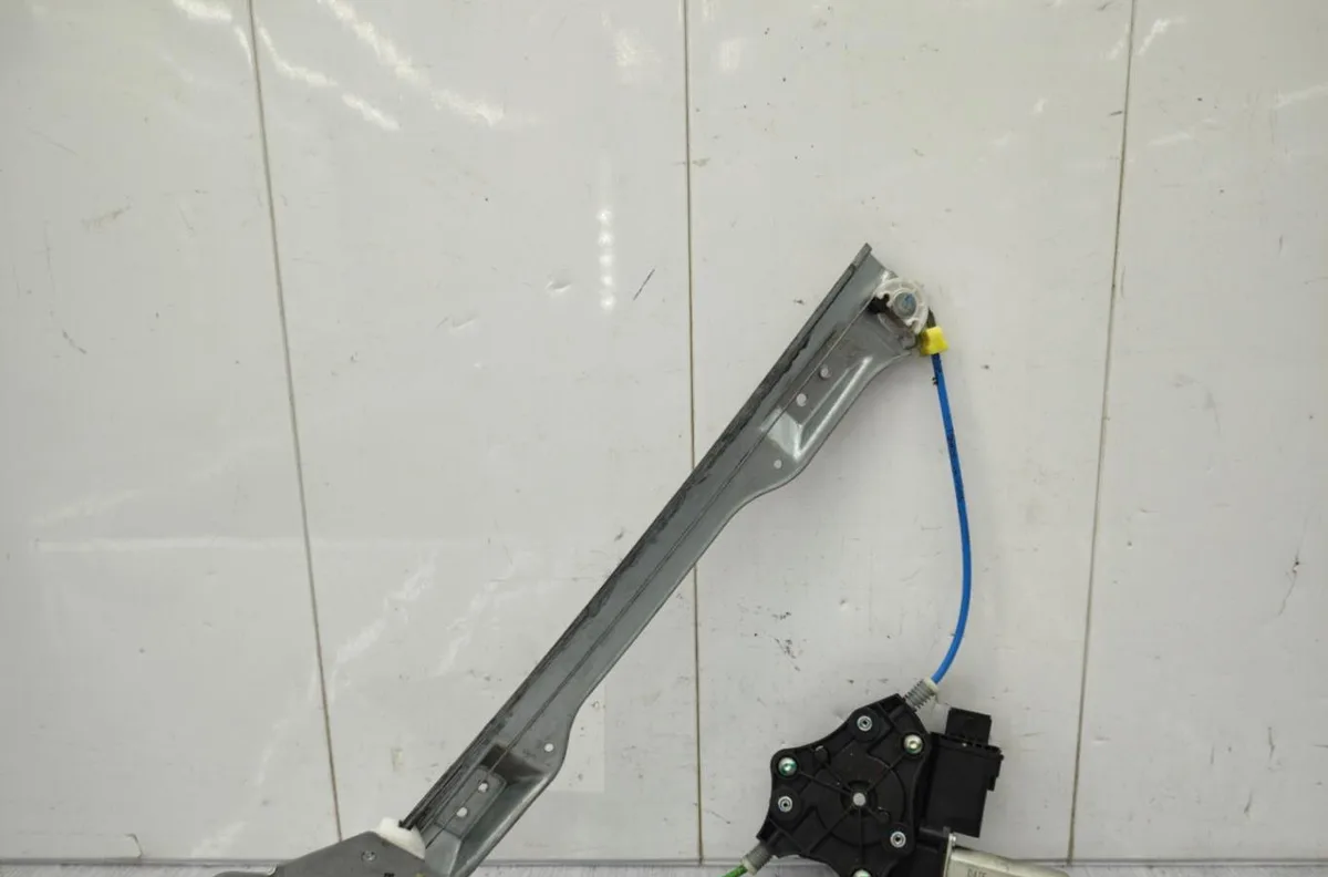 Mecanismemoteur leve-glace avg OPEL CORSA D PHASE 2 occasion