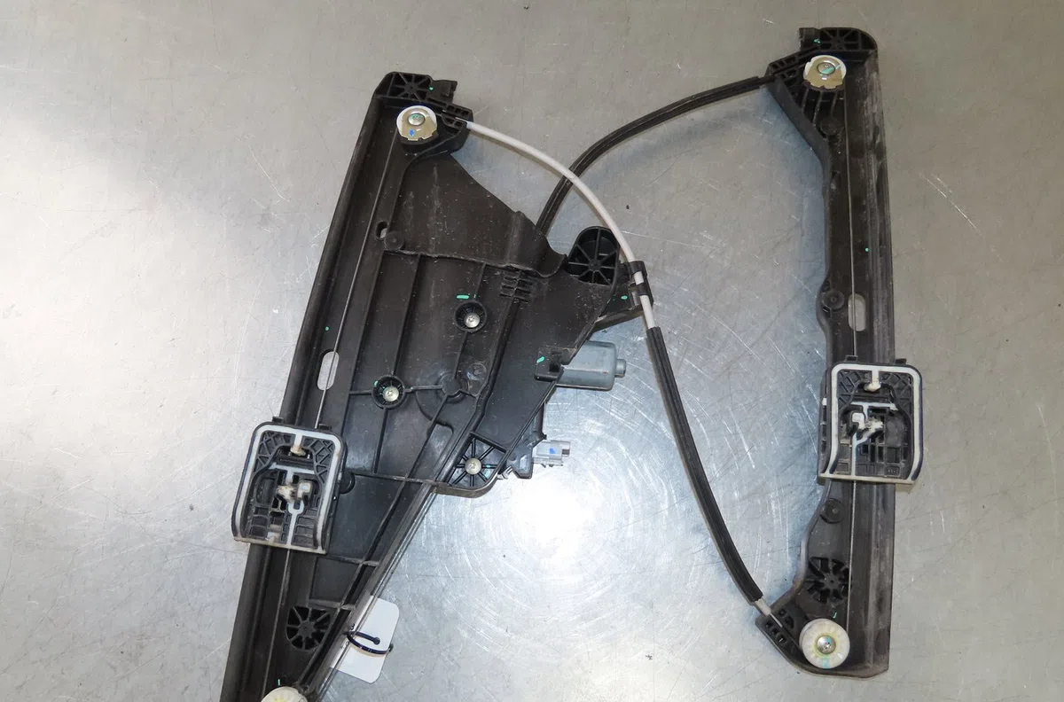 Mecanismemoteur leve-glace avg Opel CORSA F 1.5 (68) (2019) occasion