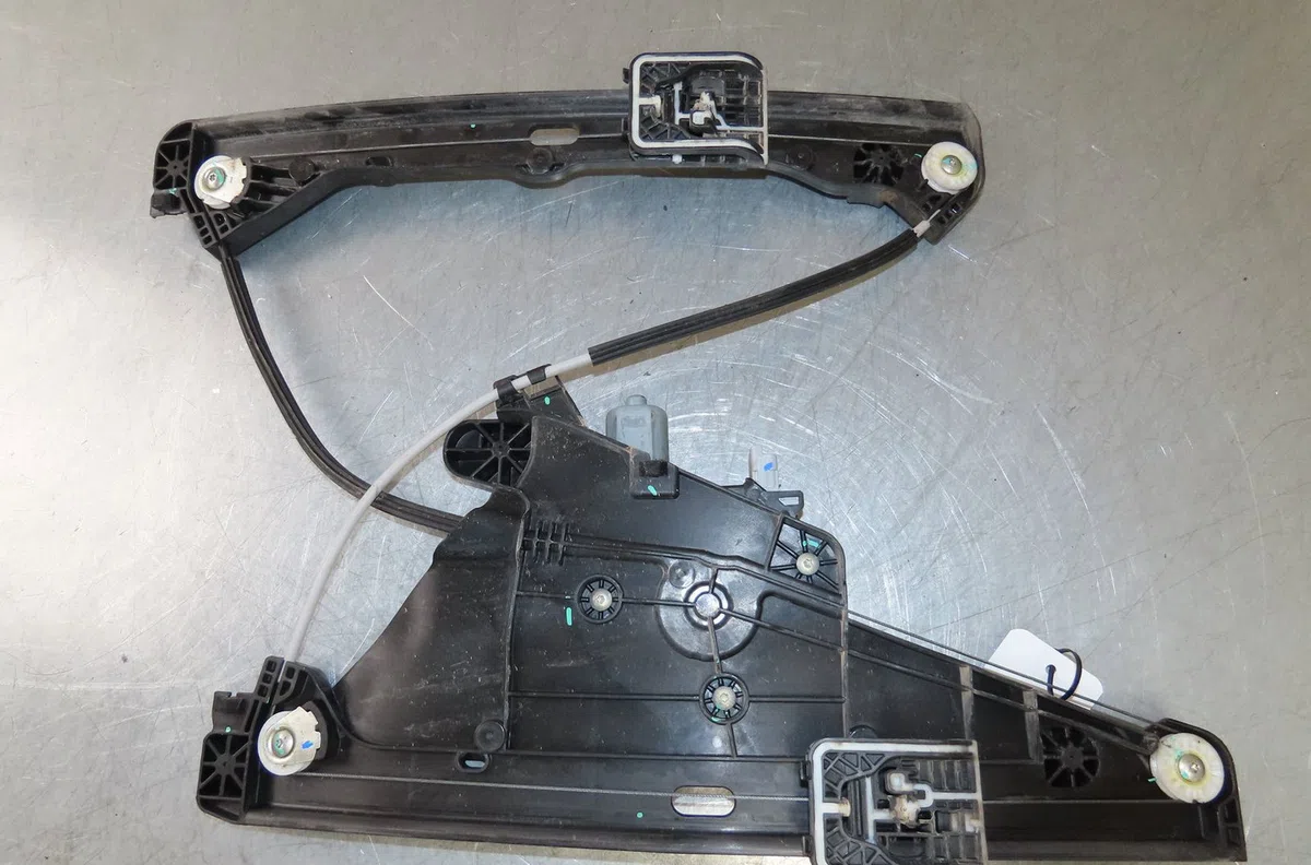 Mecanismemoteur leve-glace avg Opel CORSA F 1.5 (68) (2019) occasion