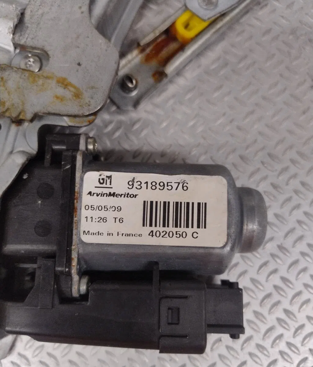 Mecanismemoteur leve-glace avg OPEL MERIVA A  MERIVA A PHASE 2 occasion