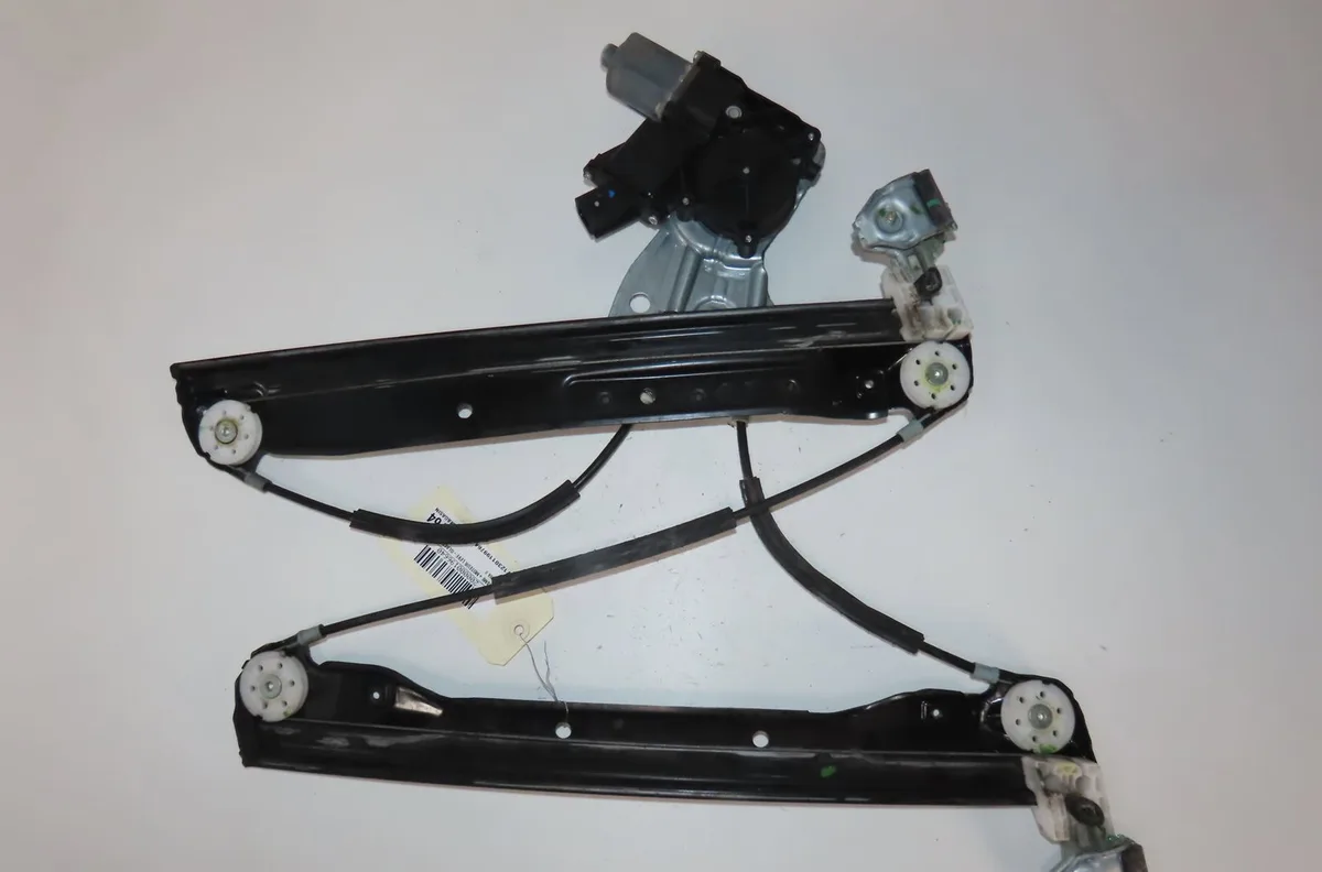 Mecanismemoteur leve-glace avg Opel MERIVA B Monospace (S10) 1.4 (75) (2010-2017) occasion