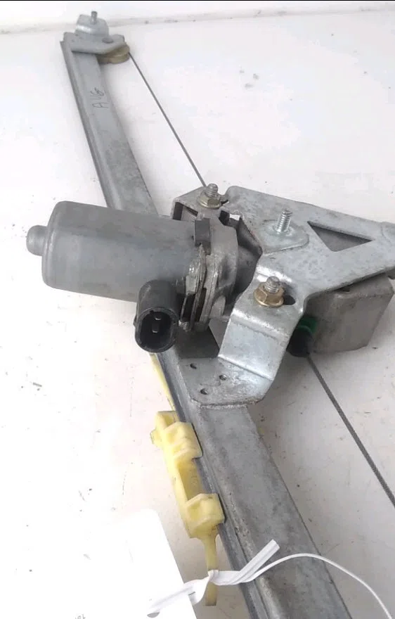 Mecanismemoteur leve-glace avg Opel VIVARO A Autobus-Autocar (X83) 1.9 dti (f7, j7, a07) (2001-2014) 3 portes occasion