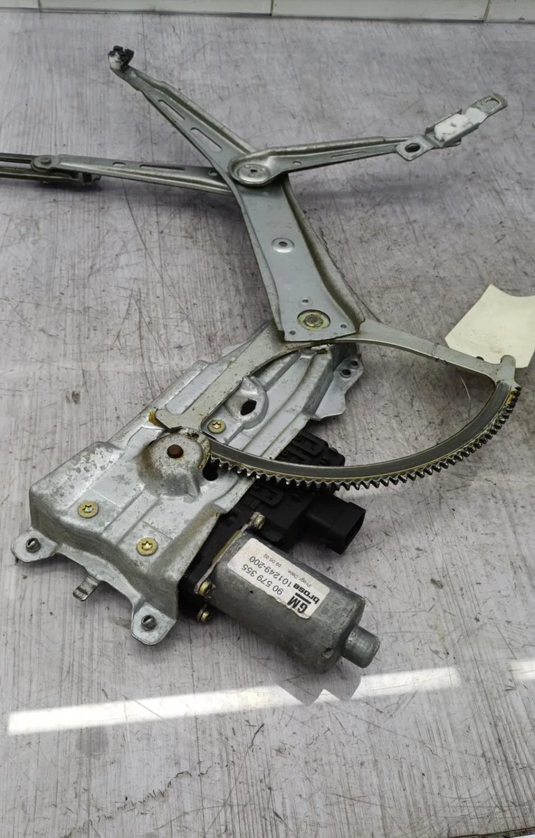 Mecanismemoteur leve-glace avg OPEL ZAFIRA A PHASE 1 occasion