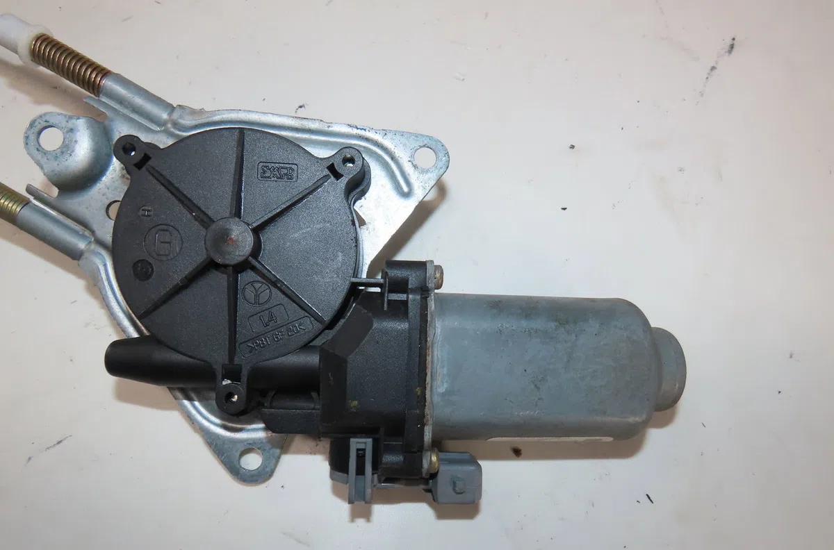 Mecanismemoteur leve-glace avg Peugeot 106 II (1A_, 1C_) 1.1 i (1996-2004) occasion