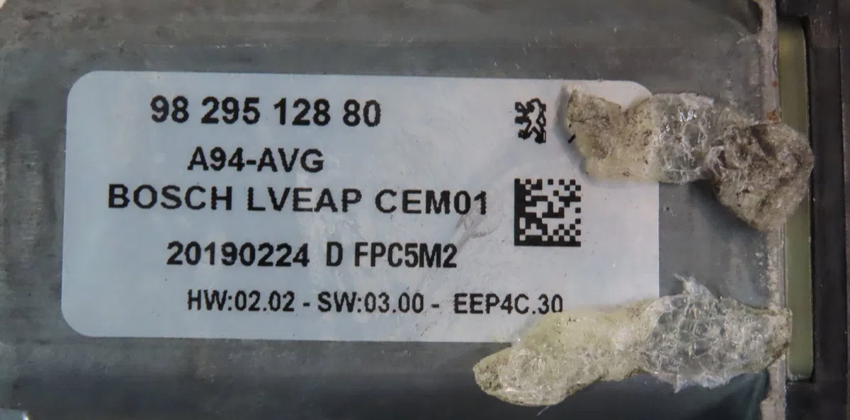 Mecanismemoteur leve-glace avg Peugeot 2008 I (CU_) 1.2 thp 110 - puretech 110 (2015) 5 portes occasion