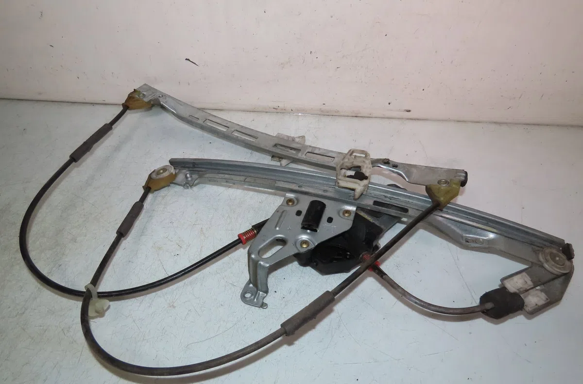 Mecanismemoteur leve-glace avg Peugeot 206 3-5 portes (2A-C) 2.0 s16 (1999-2007) occasion
