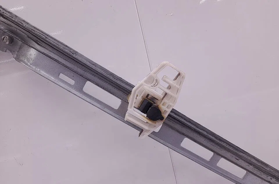 Mecanismemoteur leve-glace avg PEUGEOT 206 occasion