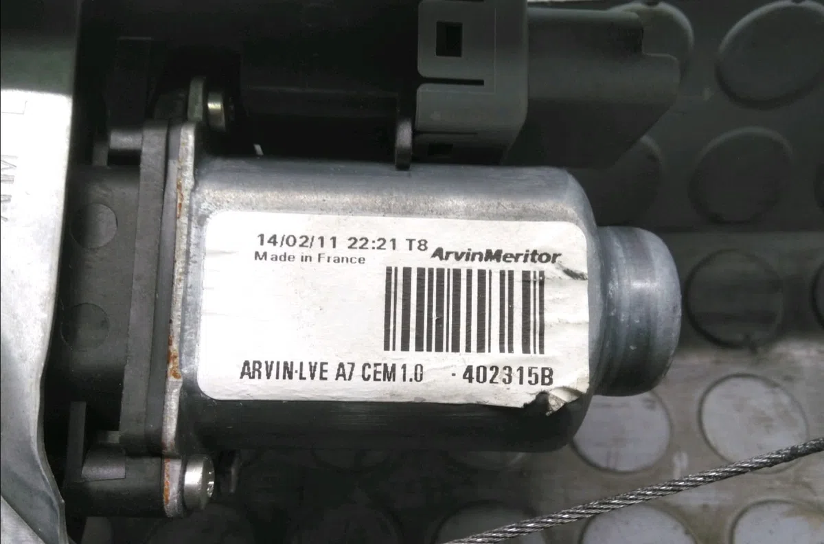 Mecanismemoteur leve-glace avg Peugeot 207-207 (WA_, WC_) 1.4 16v (2006-2013) occasion