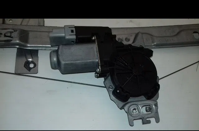 Mecanismemoteur leve-glace avg Peugeot 207-207 (WA_, WC_) 1.4 hdi (2006-2015) 5 portes occasion
