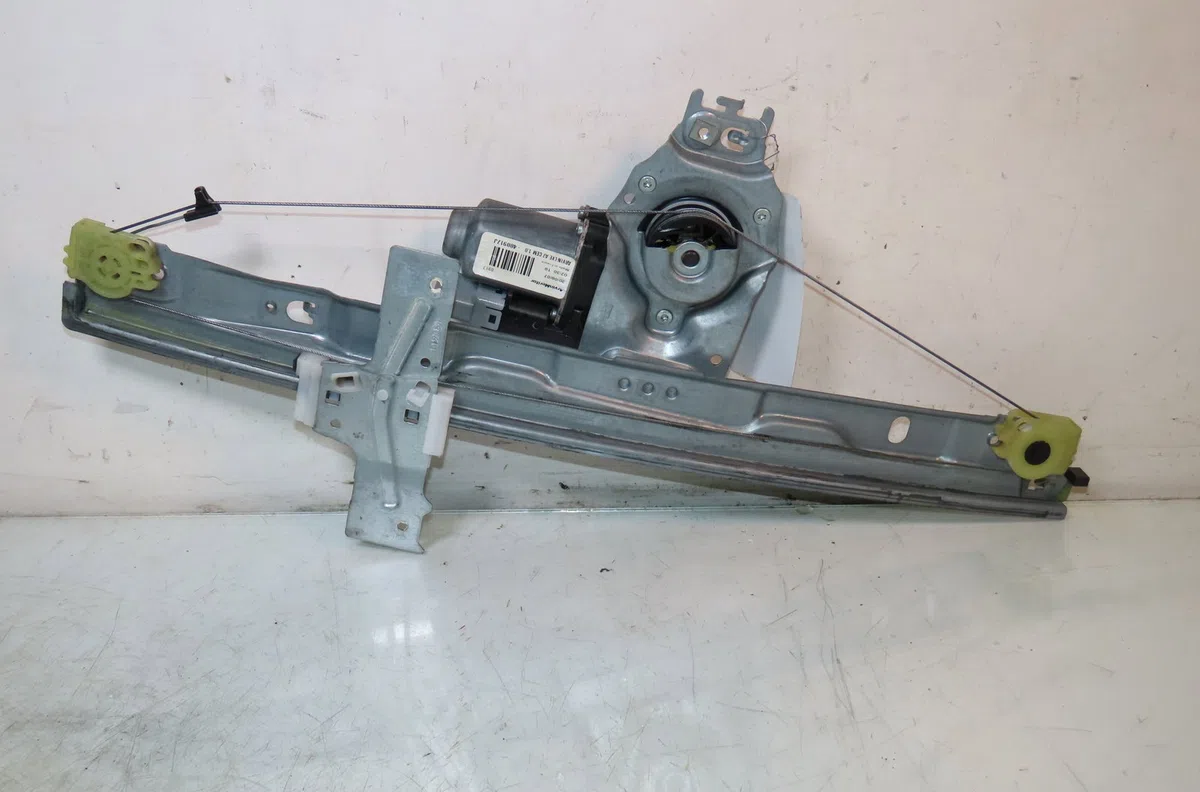 Mecanismemoteur leve-glace avg Peugeot 207-207 (WA_, WC_) 1.6 16v vti (2007-2012) 5 portes occasion