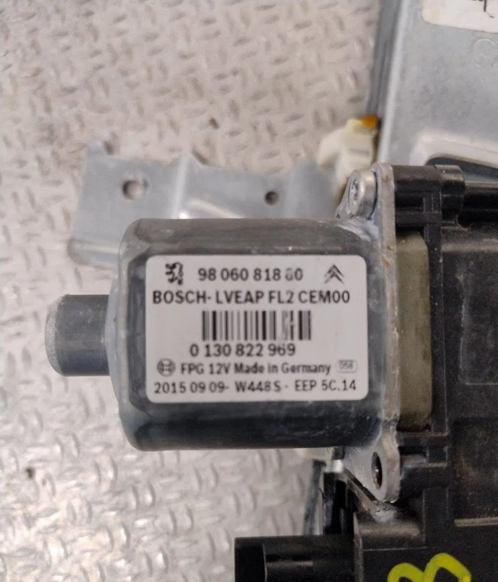 Mecanismemoteur leve-glace avg PEUGEOT 208 1  208 1 PHASE 2 occasion