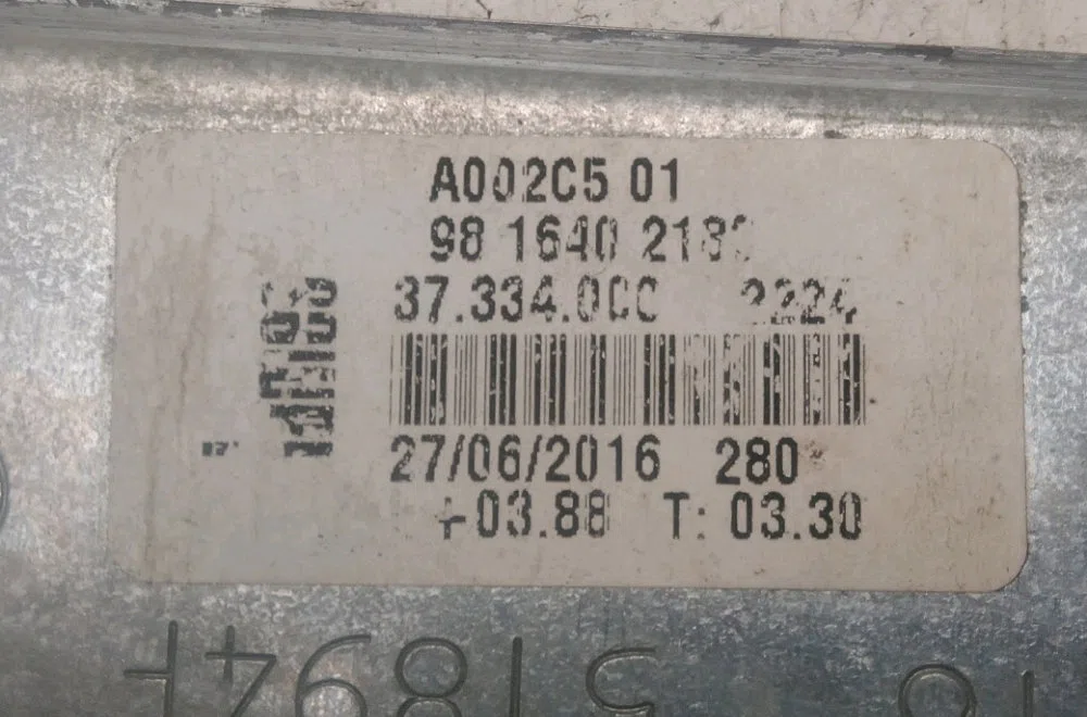 Mecanismemoteur leve-glace avg Peugeot 208 I (CA_, CC_) 1.6 bluehdi 120 (2013) occasion