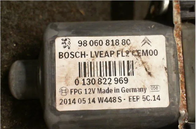 Mecanismemoteur leve-glace avg Peugeot 208 I (CA_, CC_) 1.6 hdi (2012) occasion