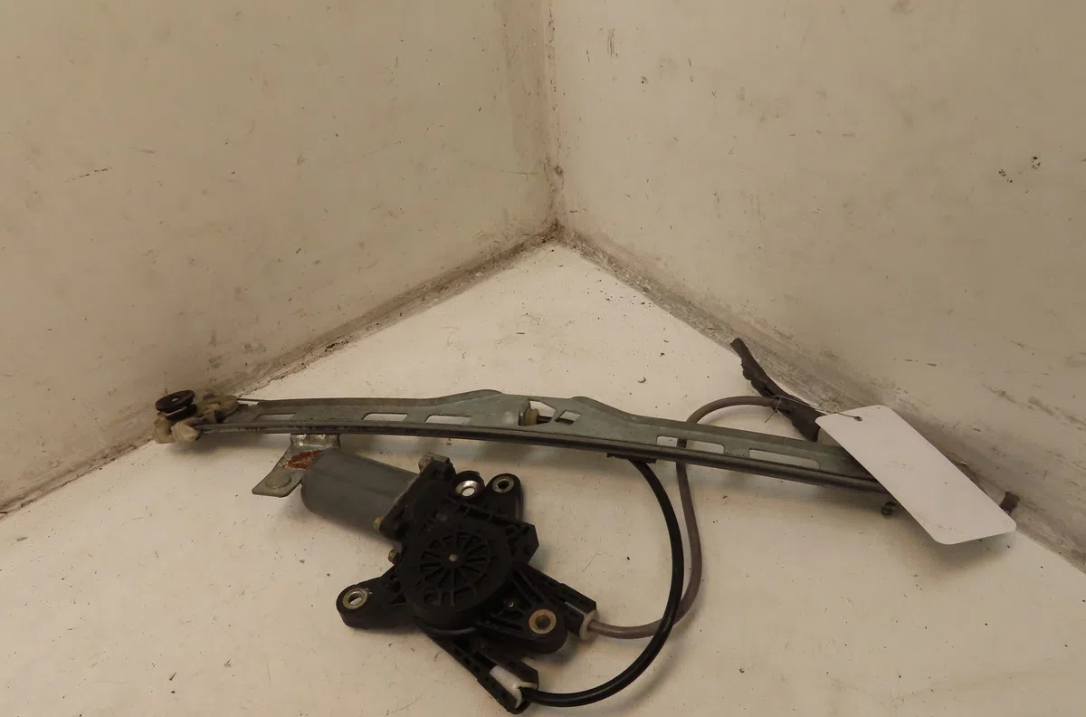 Mecanismemoteur leve-glace avg Peugeot 306 (7B, N3, N5) 1.6 (2000-2001) occasion