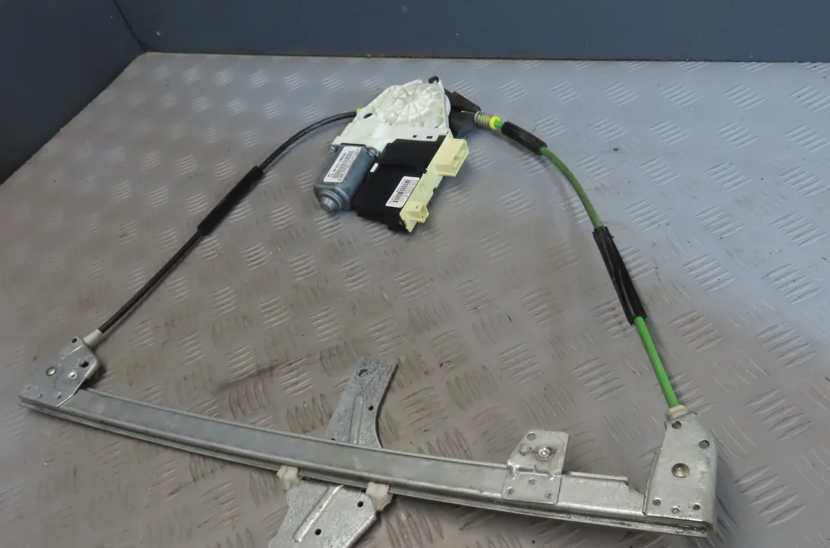 Mecanismemoteur leve-glace avg Peugeot 307 (3A-C) 1.6 hdi 110 (2004-2009) 5 portes occasion