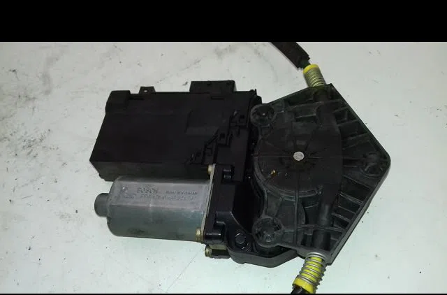 Mecanismemoteur leve-glace avg Peugeot 307 (3A-C) 2.0 hdi 135 (2003-2007) occasion