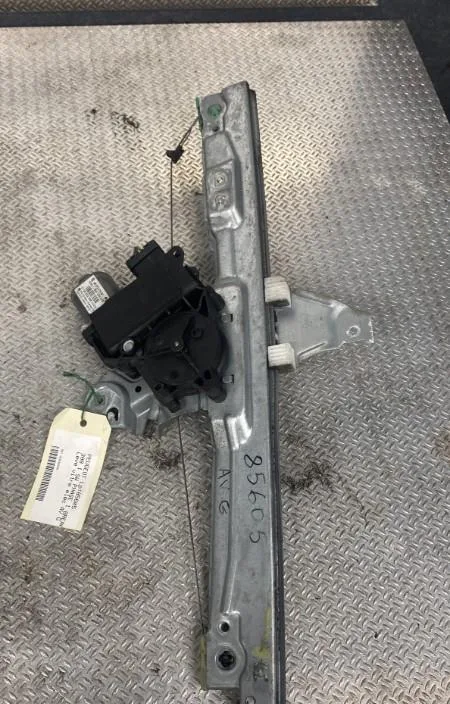 Mecanismemoteur leve-glace avg PEUGEOT 308 1 SW PHASE 1 BREAK occasion