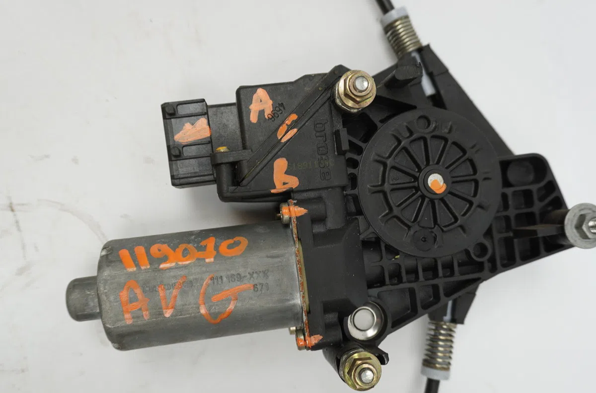 Mecanismemoteur leve-glace avg Peugeot 406 (8B) 1.6 (1995-2004) occasion