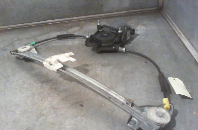 Mecanismemoteur leve-glace avg PEUGEOT 406 Phase 1 10-1995--04-1999 occasion