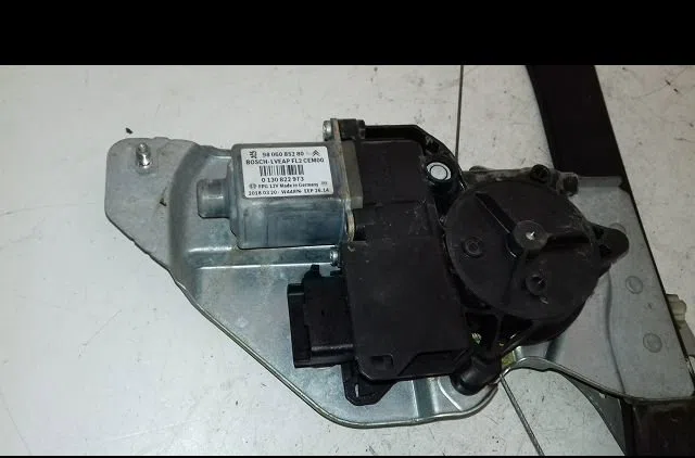 Mecanismemoteur leve-glace avg Peugeot 508 I (8D_) 1.6 hdi (2010-2018) 4 portes occasion