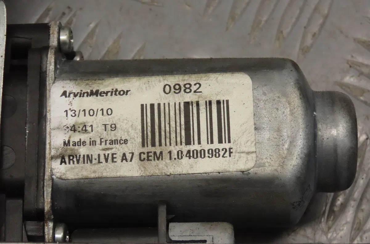 Mecanismemoteur leve-glace avg Peugeot EXPERT Camionnette (VF3A_, VF3U_, VF3X_) 1.6 hdi 90 16v (2007) occasion