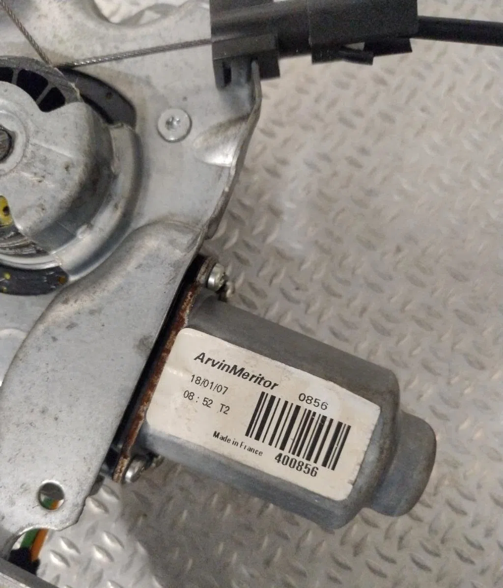 Mecanismemoteur leve-glace avg RENAULT CLIO 3 PHASE 1  CLIO 3 PHASE 1 occasion