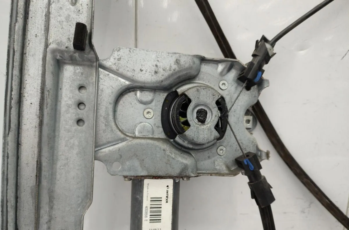 Mecanismemoteur leve-glace avg RENAULT CLIO 3 PHASE 2 occasion
