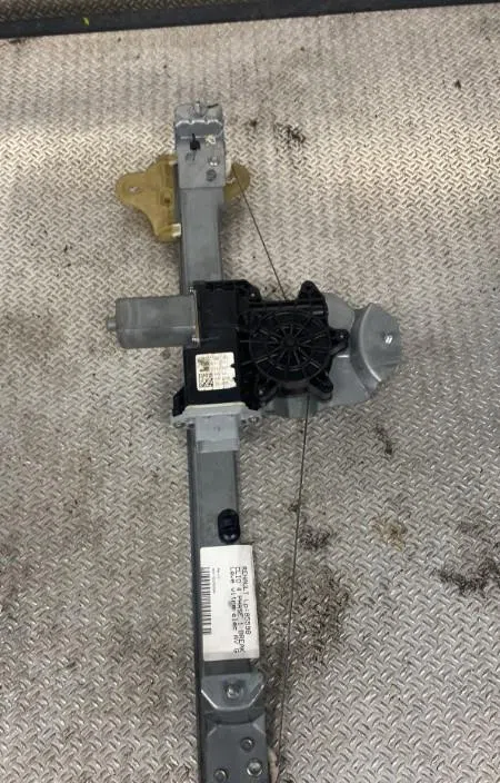 Mecanismemoteur leve-glace avg RENAULT CLIO 4  CLIO 4 PHASE 1 BREAK occasion