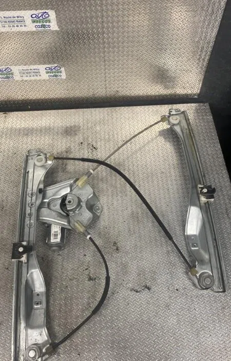 Mecanismemoteur leve-glace avg Renault CLIO III (BR0-1, CR0-1) 1.2 16v hi-flex (br1u, cr1u) (2008-2014) occasion