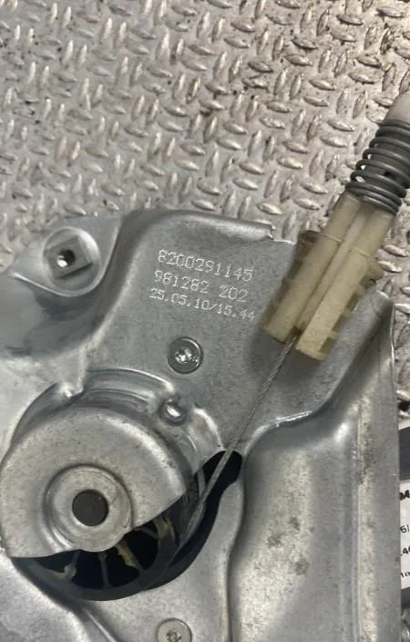 Mecanismemoteur leve-glace avg Renault CLIO III (BR0-1, CR0-1) 1.2 16v hi-flex (br1u, cr1u) (2008-2014) occasion