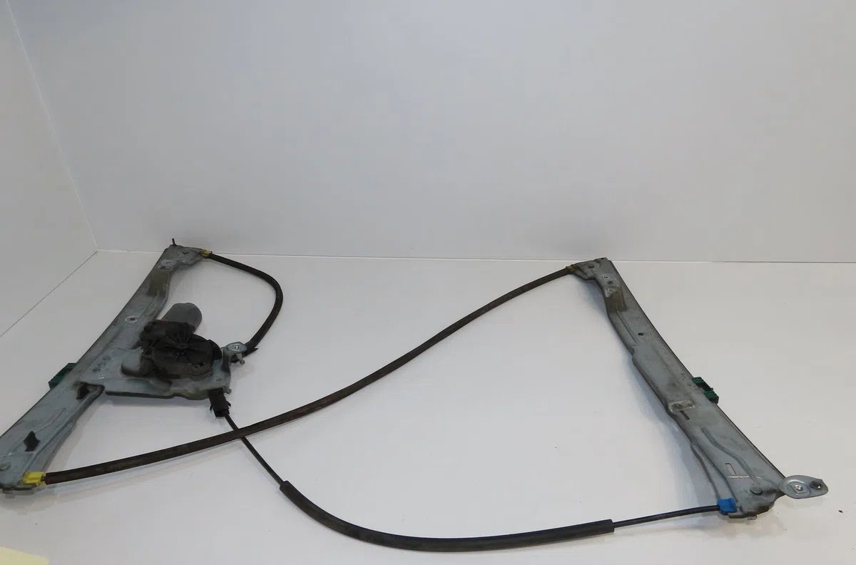 Mecanismemoteur leve-glace avg Renault CLIO III (BR0-1, CR0-1) 1.5 dci (2010-2014) 5 portes occasion