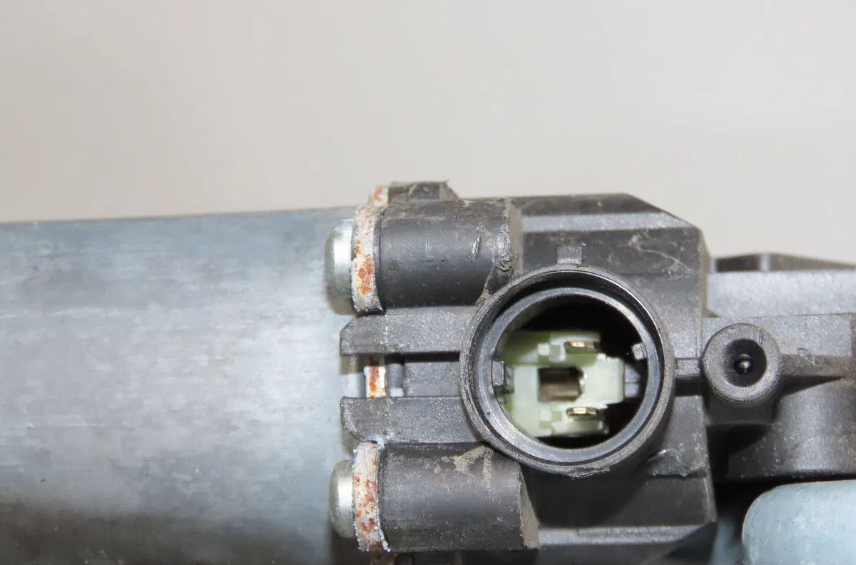 Mecanismemoteur leve-glace avg Renault CLIO III (BR0-1, CR0-1) 1.5 dci (2010-2014) 5 portes occasion