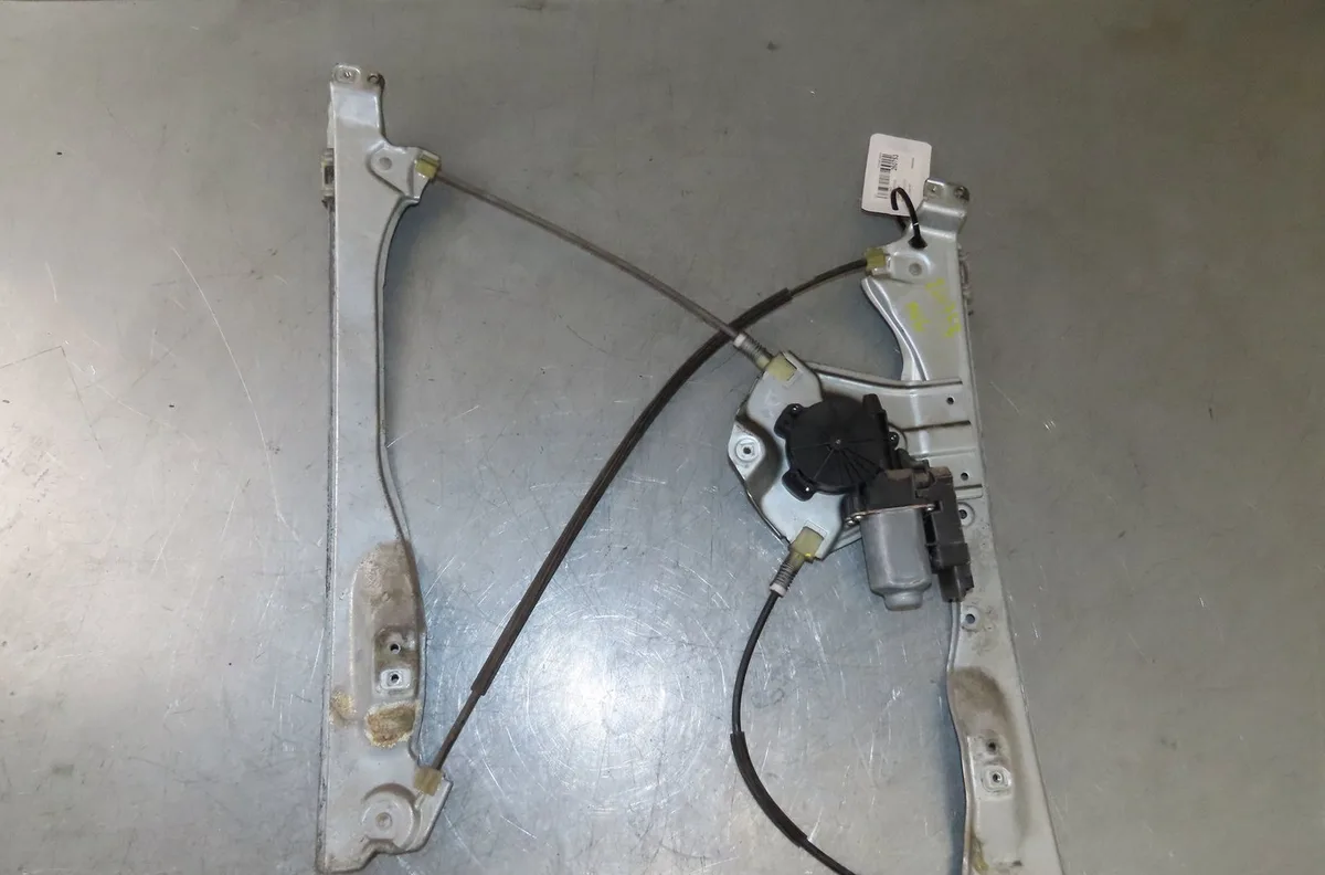 Mecanismemoteur leve-glace avg Renault CLIO III (BR0-1, CR0-1) 1.5 dci (br0h, cr0h, cr1s, br1s) (2005-2014) 3 portes occ