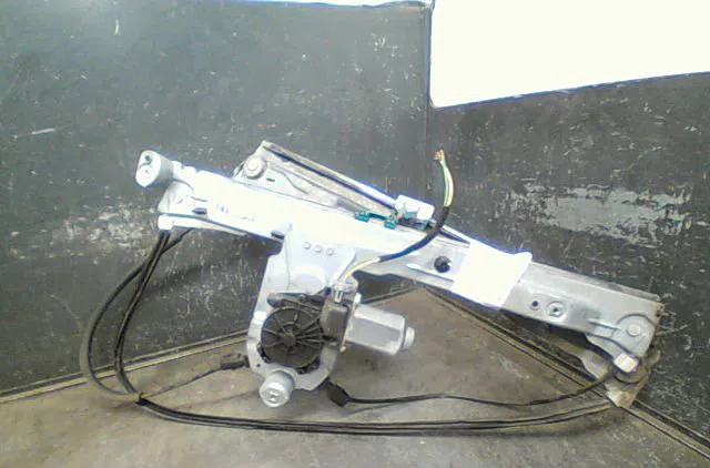 Mecanismemoteur leve-glace avg Renault CLIO III (BR0-1, CR0-1) 1.5 dci (br17, cr17) (2005-2012) 5 portes occasion