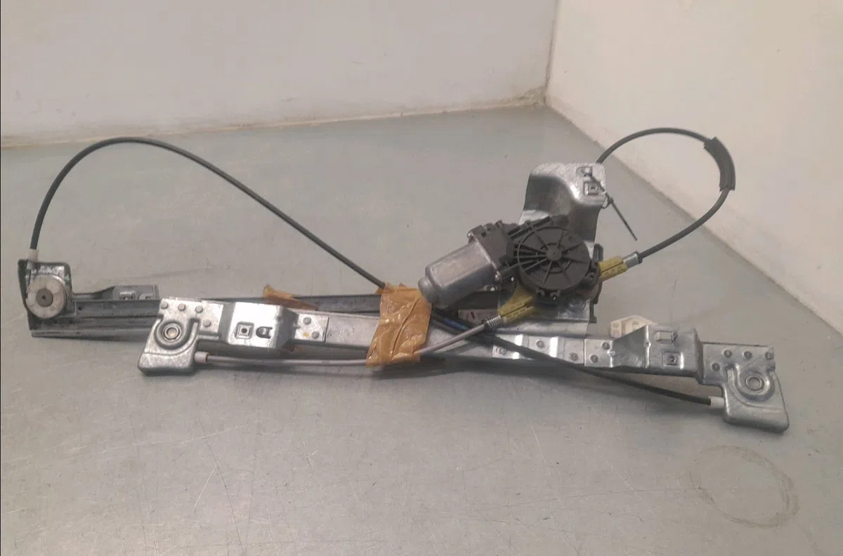 Mecanismemoteur leve-glace avg Renault KANGOO Express (FW0-1_) 1.5 dci 85 (fw0k, fw0l, fw0b) (2008) occasion