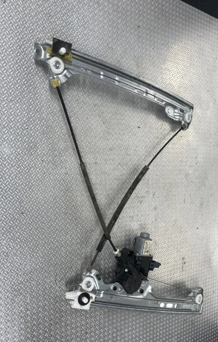Mecanismemoteur leve-glace avg RENAULT MEGANE 4  0 occasion