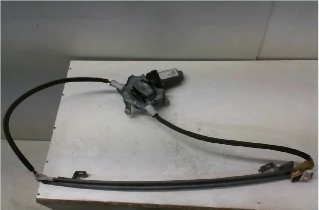 Mecanismemoteur leve-glace avg RENAULT SCENIC I Phase 2 08-1999--06-2003 occasion