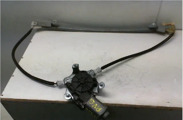 Mecanismemoteur leve-glace avg RENAULT SCENIC I Phase 2 08-1999--06-2003 occasion