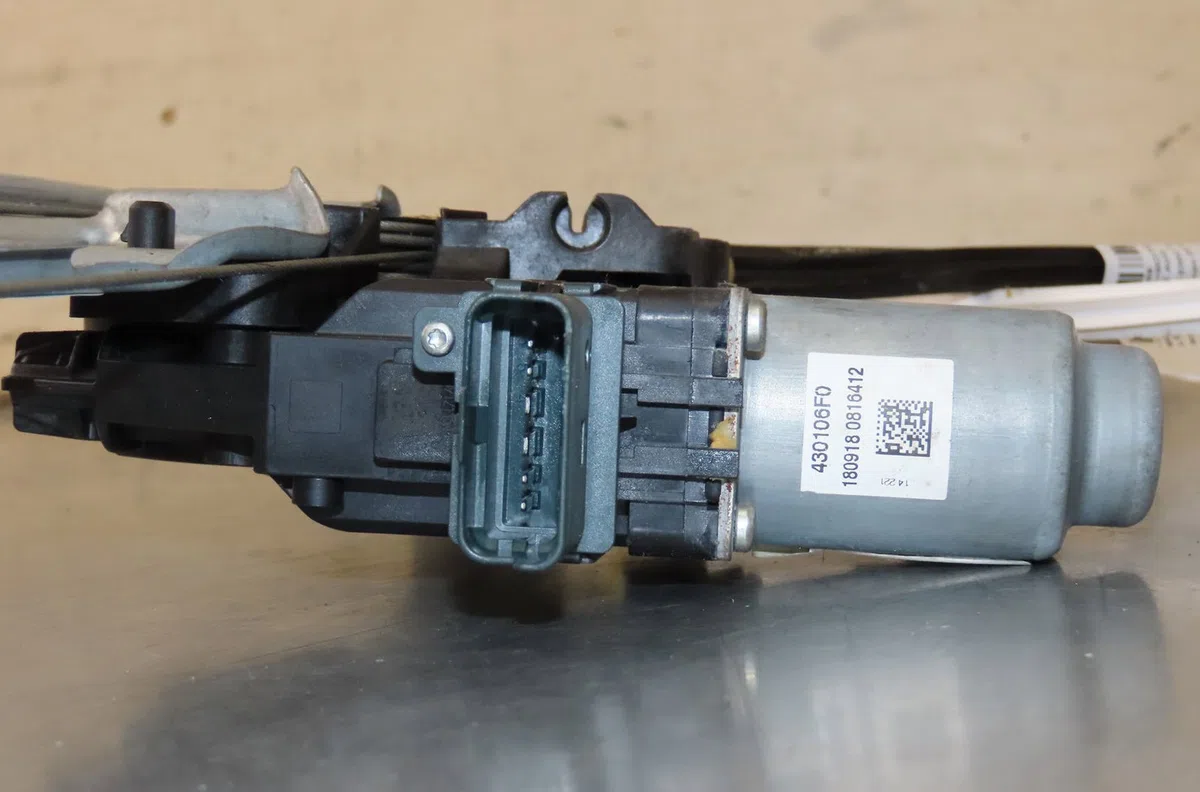 Mecanismemoteur leve-glace avg Renault SCÉNIC IV (J9_) 1.7 blue dci 120 (j9a7, j9a8) (2018) occasion